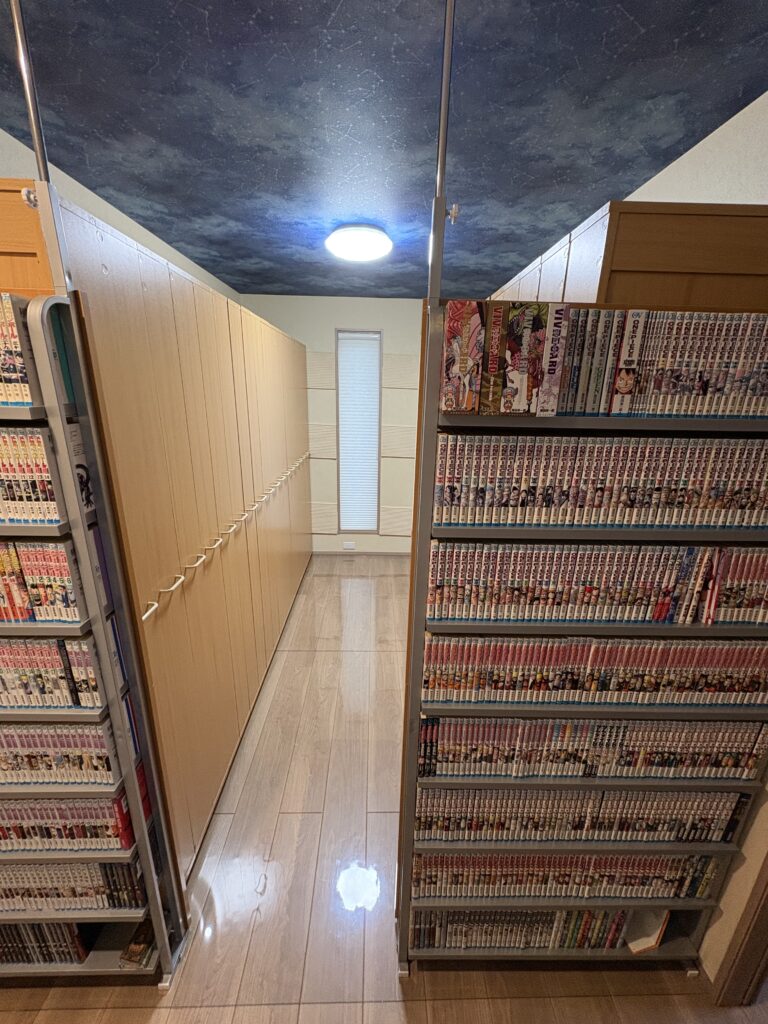 完成したおうち書庫 - 漫画がびっしり並んだ本棚